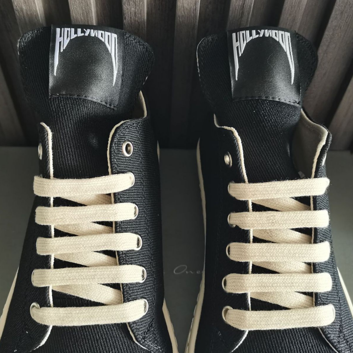 Sepatu Kasual Wanita Merk Klas - Streetwear Brand Luxury ulasan dan harga
